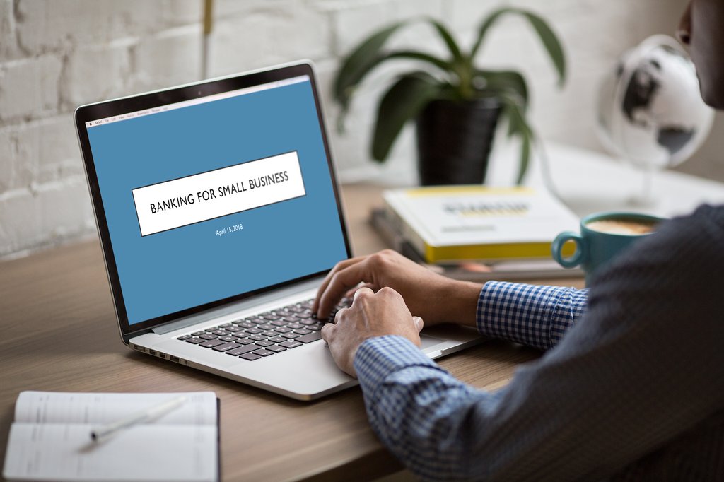 GoPrezo's tweet image. BEFORE &amp;amp; AFTER. Don't put your audience to sleep before you've even started! A clean, well-designed presentation will keep them focused on what matters, your topic! Contact us today. buff.ly/2rhQSLA
#presentationdesign #presentationdesigner