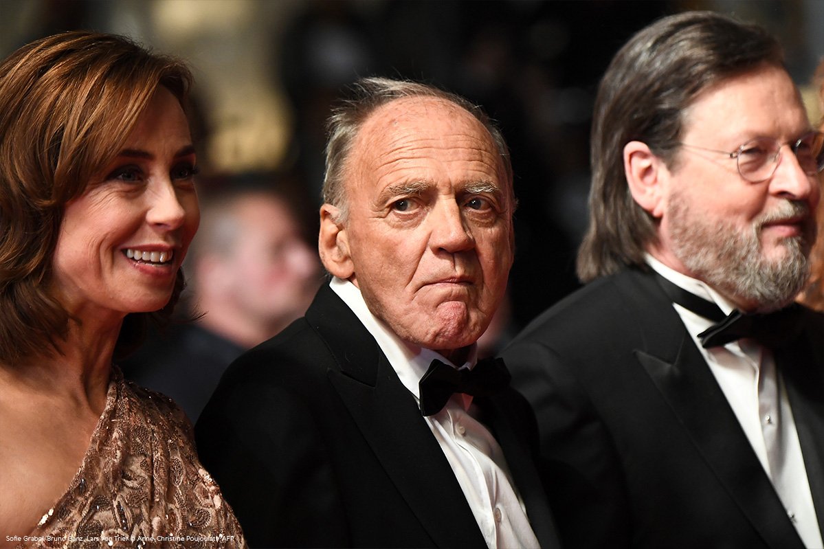 #Redcarpet 

The red carpet of  THE HOUSE THAT JACK BUILT by LARS VON TRIER!  ✨

#Cannes2018 #HorsCompétition #OutOfCompetition