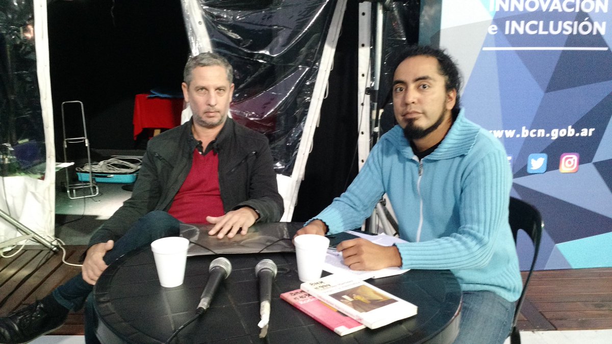 BCNArgentina's tweet photo. ✒📖Ciclo Encuentro con escritores: Entre Palabras- hoy Guillermo Martínez en el #StandBCN en la @ferialibro
#BCNenlaFIL #FILBuenosAires
Lo escuchas por https://t.co/1rWFpb5kLo https://t.co/NlAt6TlEK7