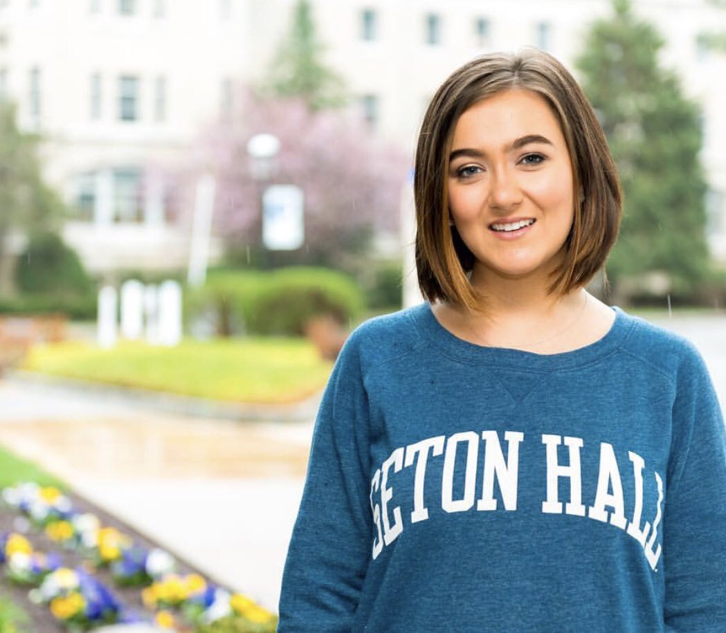 Wishing the happiest birthday to <a href="/weenieHuNtjr/">gabi</a>!! Your dedication to our chapter is so appreciated and we’re lucky to be able to call you our own 💙