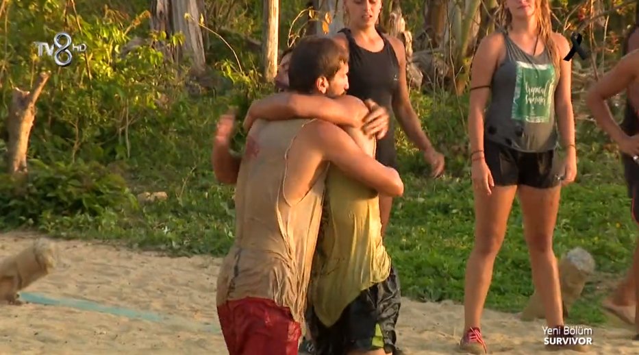 🌴SEMBOL OYUNU ( Erkekler )

FİNAL

Adem &amp; Hilmi

Veeeee erkeklerde sembolün 1. si olan kişi ;

ADEM KILIÇÇI

( Ödül = Adem'nin ailesi Dominik'e gelecek )

#Survivor2018 #Survivordiyaloglarivideo #Survivordiyaloglari #Survivor
