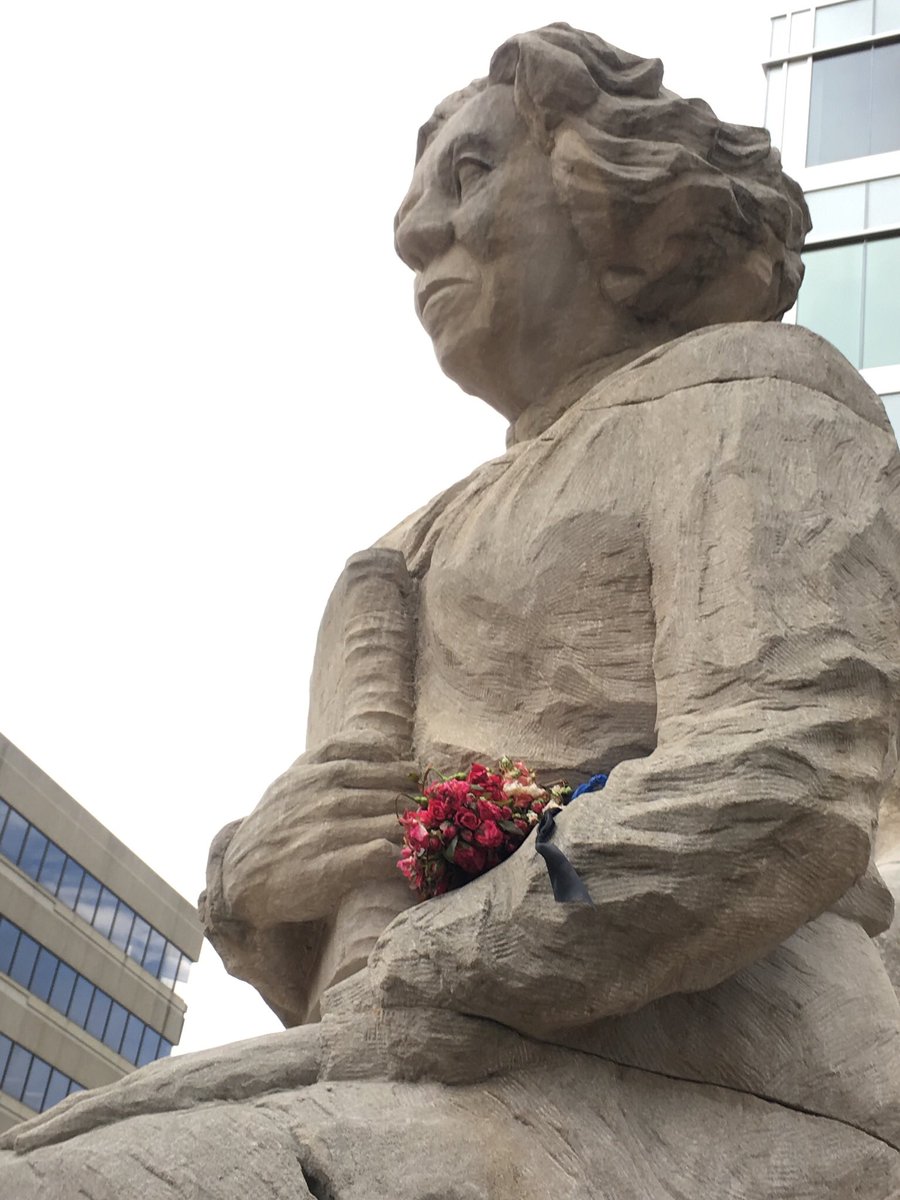 The Tunnel Penguin Classics 2011