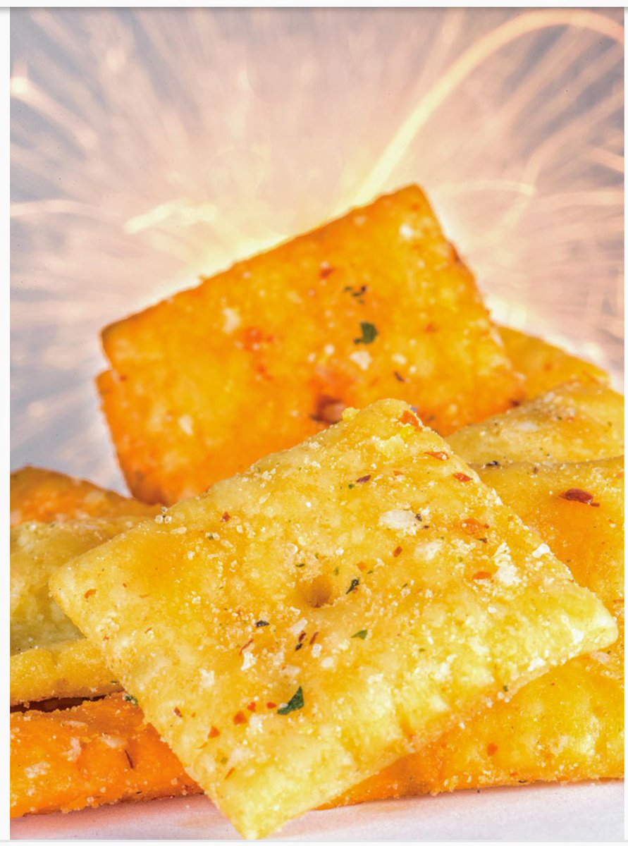 BudhutCamano's tweet image. Munchy Monday! Stop by Camano and pick up some firecrackers!!! @YieldFarms