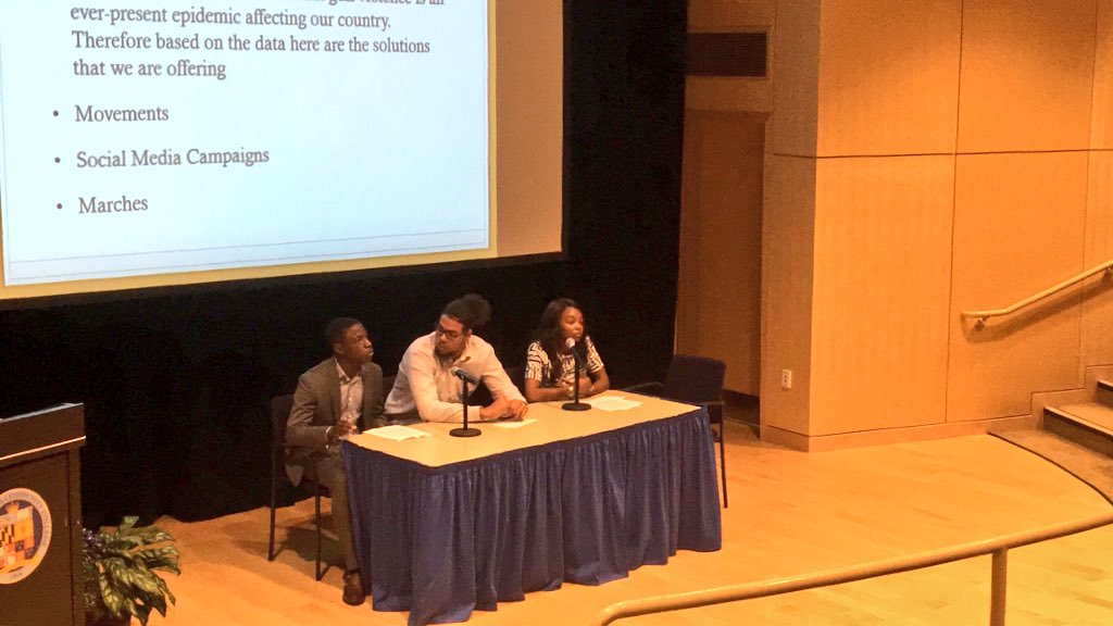pgccnews's tweet photo. #PGCC public relations students hosted an event on gun violence in America today. βIf we want change, we have to make a change.β #StudentsSpeakingOut https://t.co/wz9p9SDJNF