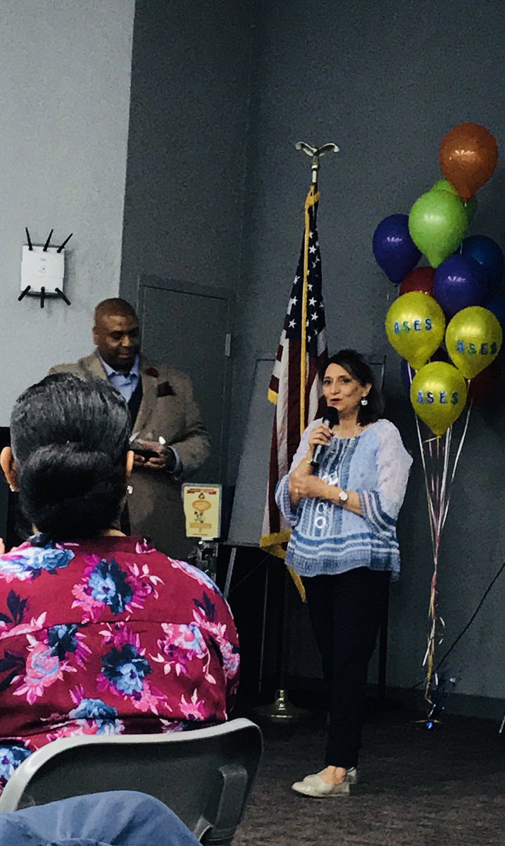 salazarbibi4's tweet photo. Congratulations Norma For Your Recognition #AfterSchool @SBUSD_EL https://t.co/G6GXJKbt9Z