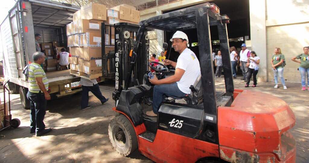 ZULIA | Gobierno Bolivariano inició la distribución de medicamentos en la Red Barrio Adentro y a 64 Asic de la entidad <a href="/NicolasMaduro/">Nicolás Maduro</a> #SiQuieresProsperidadVota