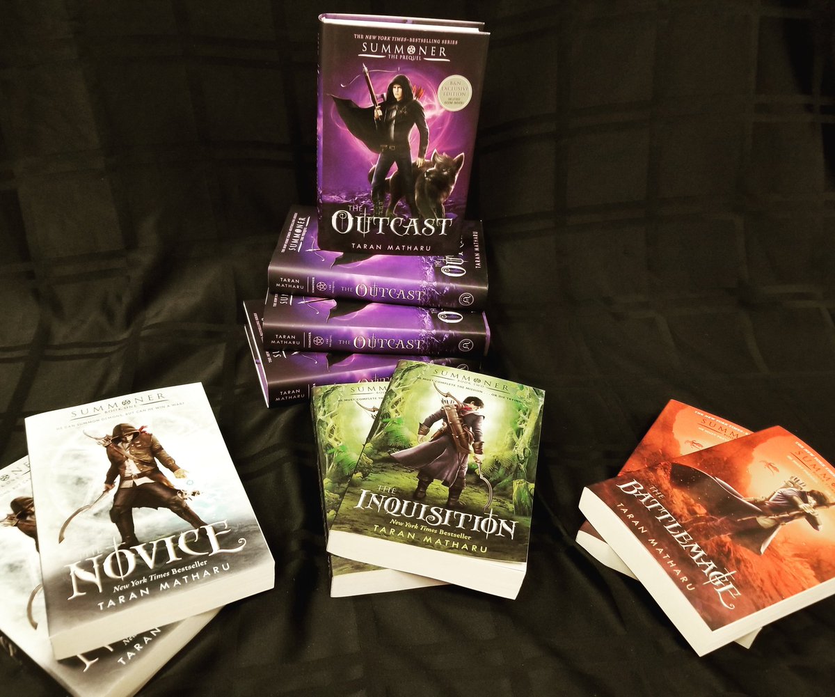 Barnes Noble On Twitter Tomorrow Is Summoner Tuesday Join Us