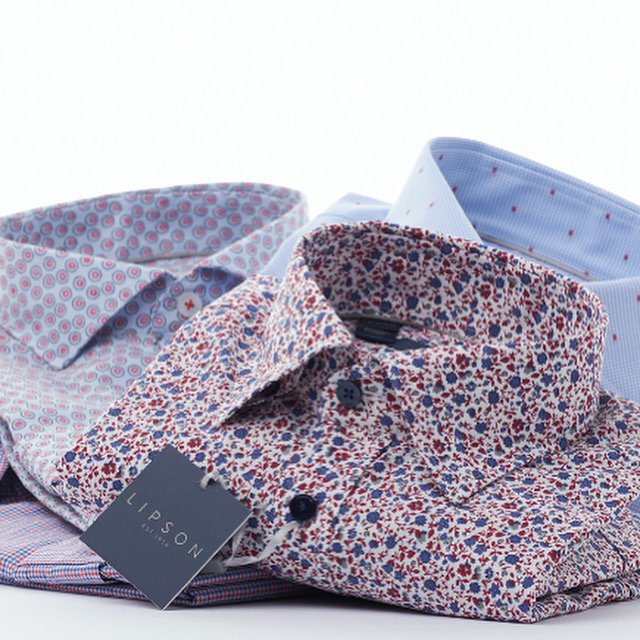 lipsonshirts's tweet photo. We still think florals for spring is pretty ground breaking. Check out our list of retailers to find your favorite spring print here: https://t.co/edyxossu0d #madeincanada #DressShirts #Mensfashion https://t.co/eOvpvgpTVD