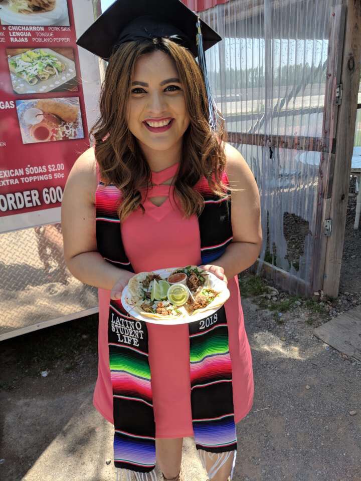 EricalopezWX's tweet photo. My first grade dreams have came true. I’m now Meteorologist Erica Lopez!!!! Couldn’t have done with without the amazing support of my friends, family, professors, and amazing mentors ❤️ Next Stop... @KION546 in California 🌊🌴 #OUGrad18 https://t.co/0Hsf1Fj8pp