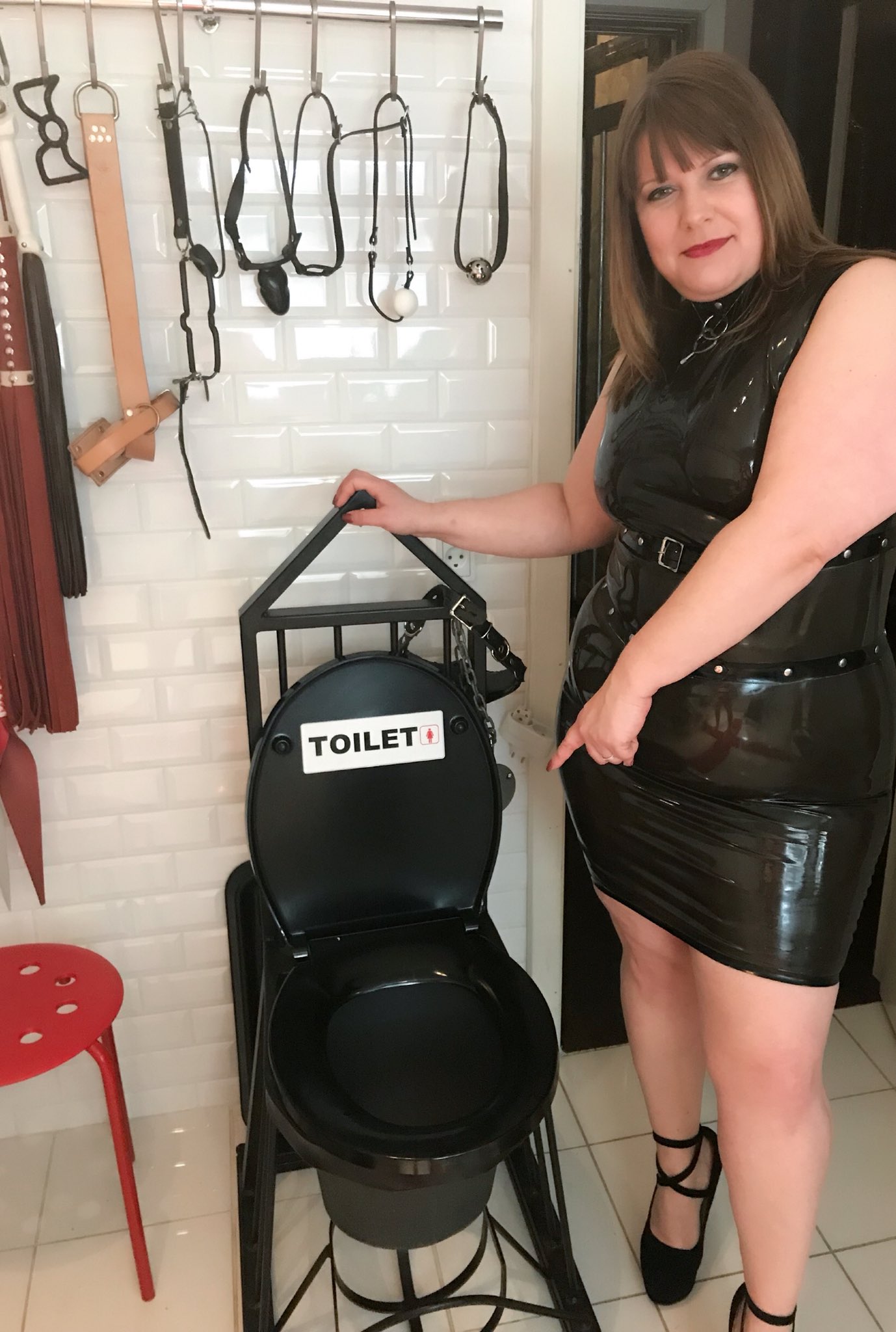 Toliet whores Toliet whores