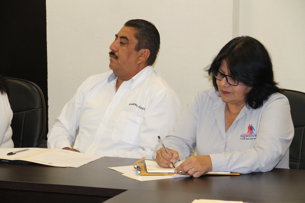 SEDIF_BCS's tweet photo. Con el objetivo de mejorar la calidad de vida de personas vulnerables, invitamos a #OSC públicas y privadas a registrarse en el #DNIAS, una plataforma del @DIF_NMX que brinda información actualizada sobre los servicios que ofrecen las instituciones de asistencia social en #BCS https://t.co/Jc1QkFsTPn
