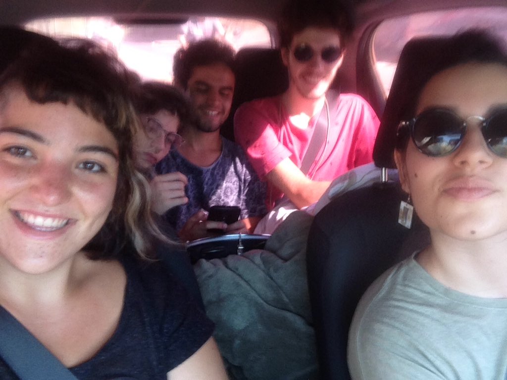 BBBananada_18's tweet photo. Carro Leticia Móvel se despede de mais uma edição dessa tour louca por Goiânia 

Tchau bbbananada! Saudades já https://t.co/lJQbBHjNoZ