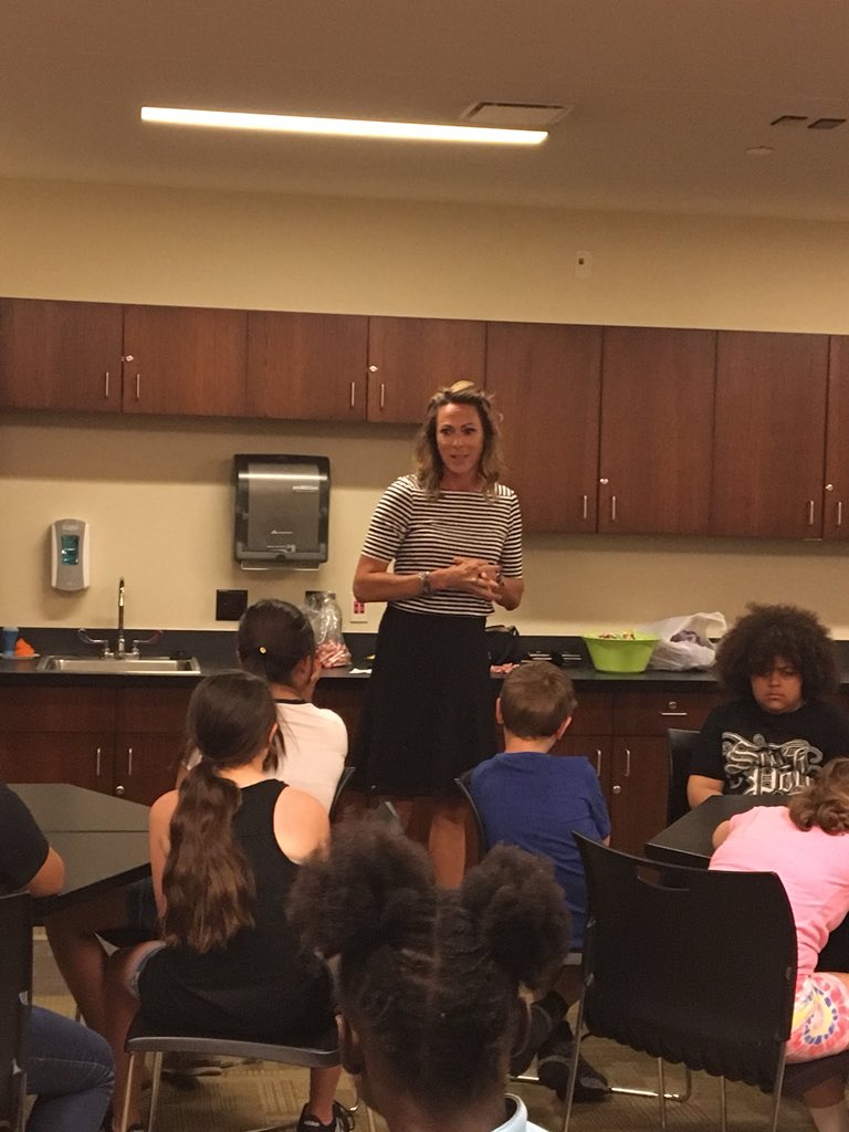 Thank you <a href="/KatieSueMiller/">Katie Miller</a> for taking time to speak to our fifth grade classes about the importance of keeping our water clean!