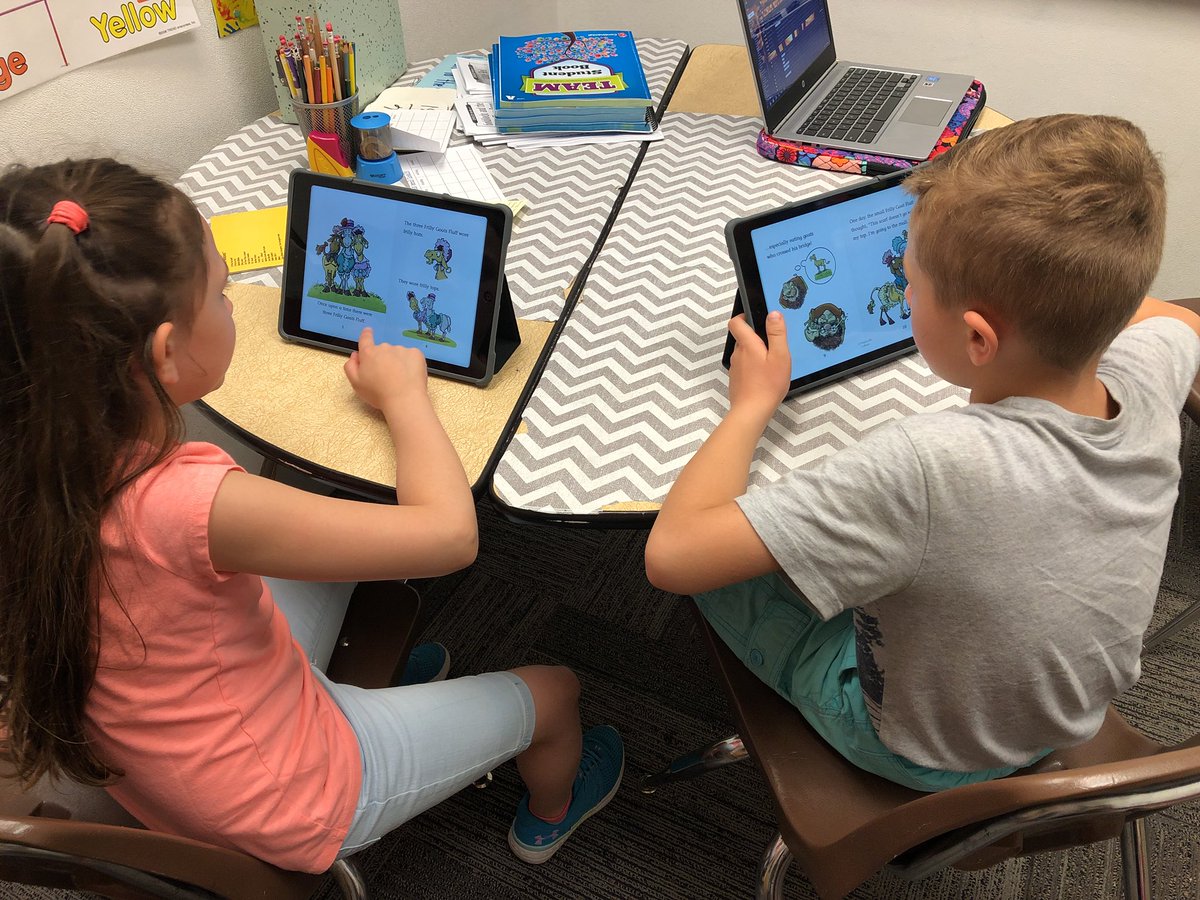 PHM_excELLkids's tweet photo. In small groups Ss still get choice using #Epic to create a collection of fairy tales for them to choose from when comparing and contrasting. #ESLchat #ENLchat https://t.co/o8WApeUKZe