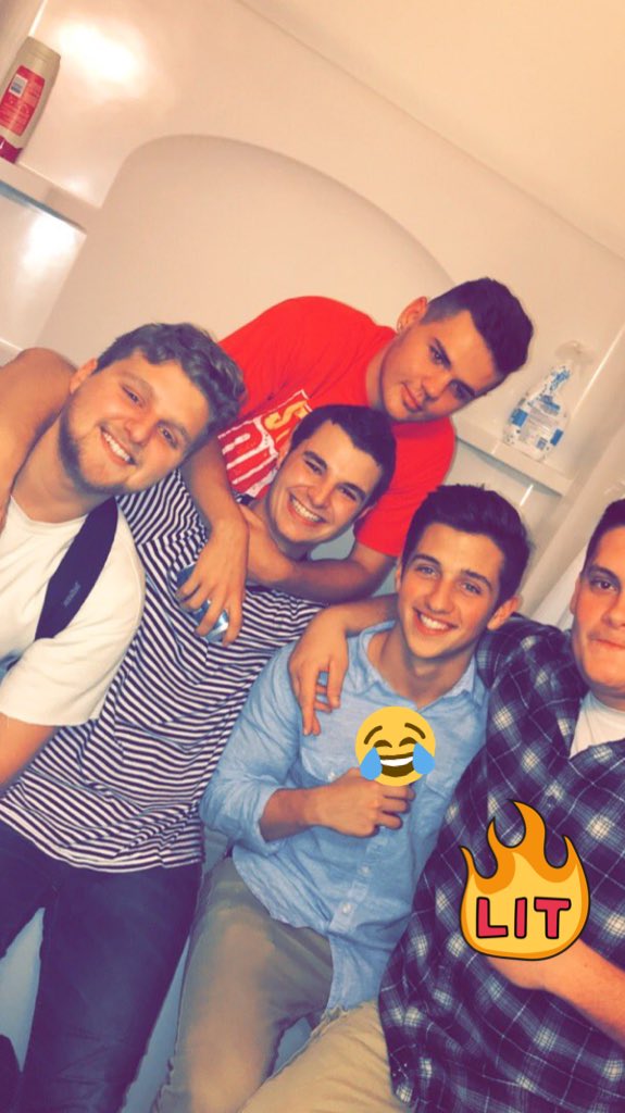 mitchellman55's tweet image. Shafferrrrr HBD u legend hope its a good one I’ll be seeing u soon to celebrate my dude😎😎🎉🍻