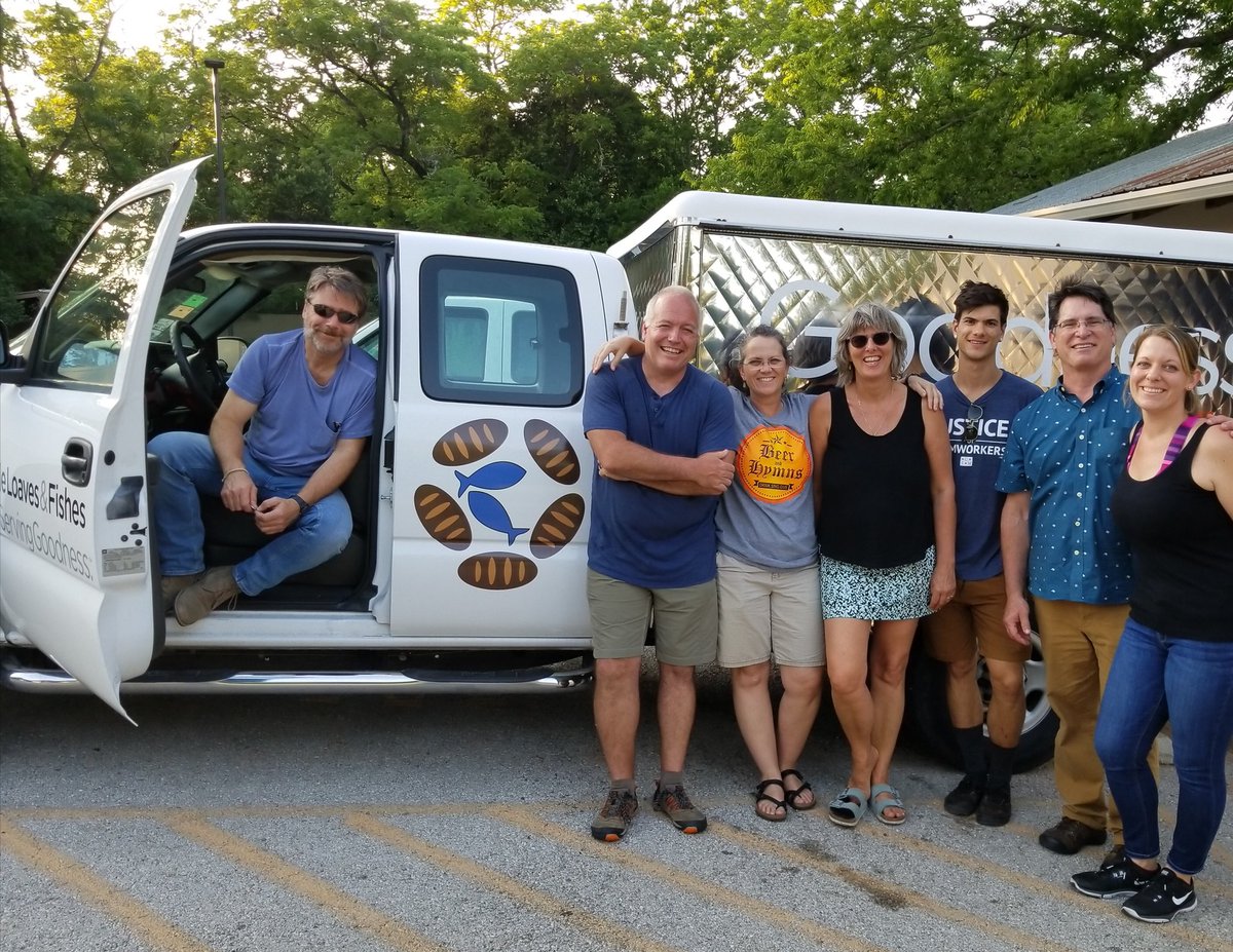 SHPCAustin's tweet image. Be a part of our Mobile Loaves &amp;amp; Fishes Truck Runs!
 
We have a @mobileloaves truck run on the second Saturday of every month that serves the homeless in our community with food, clothing, and other essentials. #missions #lovegodloveeverybody #servingGOODNESS