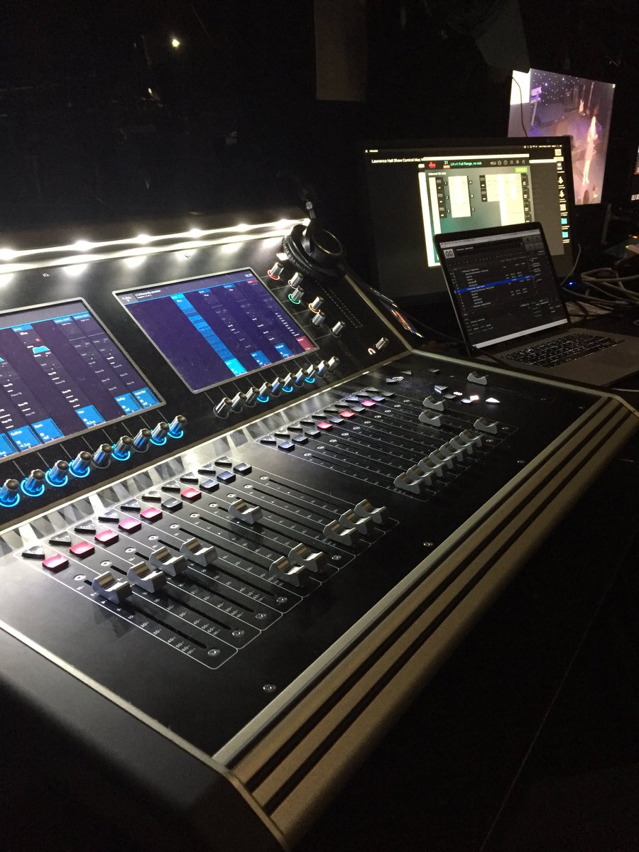 Behind the scenes at the @LCMLive Graduate Summer Showcase 2018 LCM Awards Presentation and Concert <a href="/UniWestLondon/">University of West London</a>