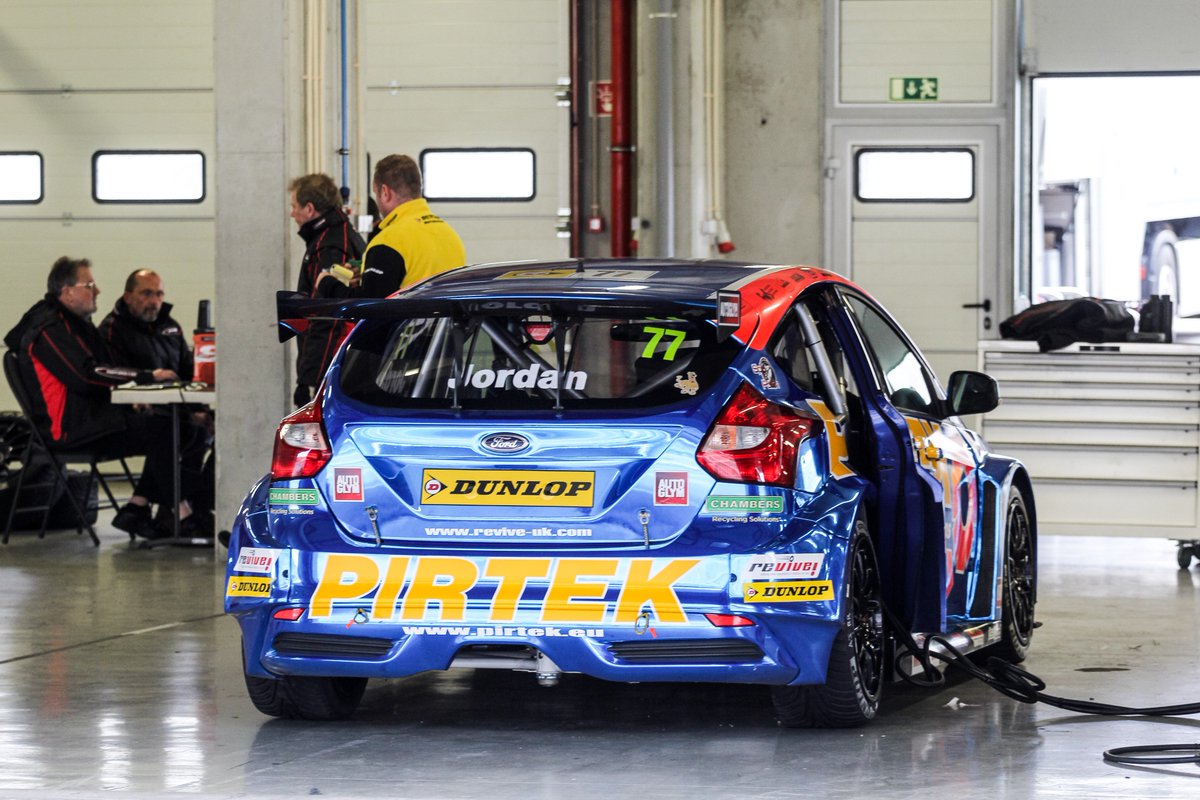 AIAPortimao's tweet image. British Touring Car Championship

"The winner ain't the one with the fastest car. It's the one who refuses to lose" - Dale Earnhardt, Jr.

#AIA #BTCC #testthelimits