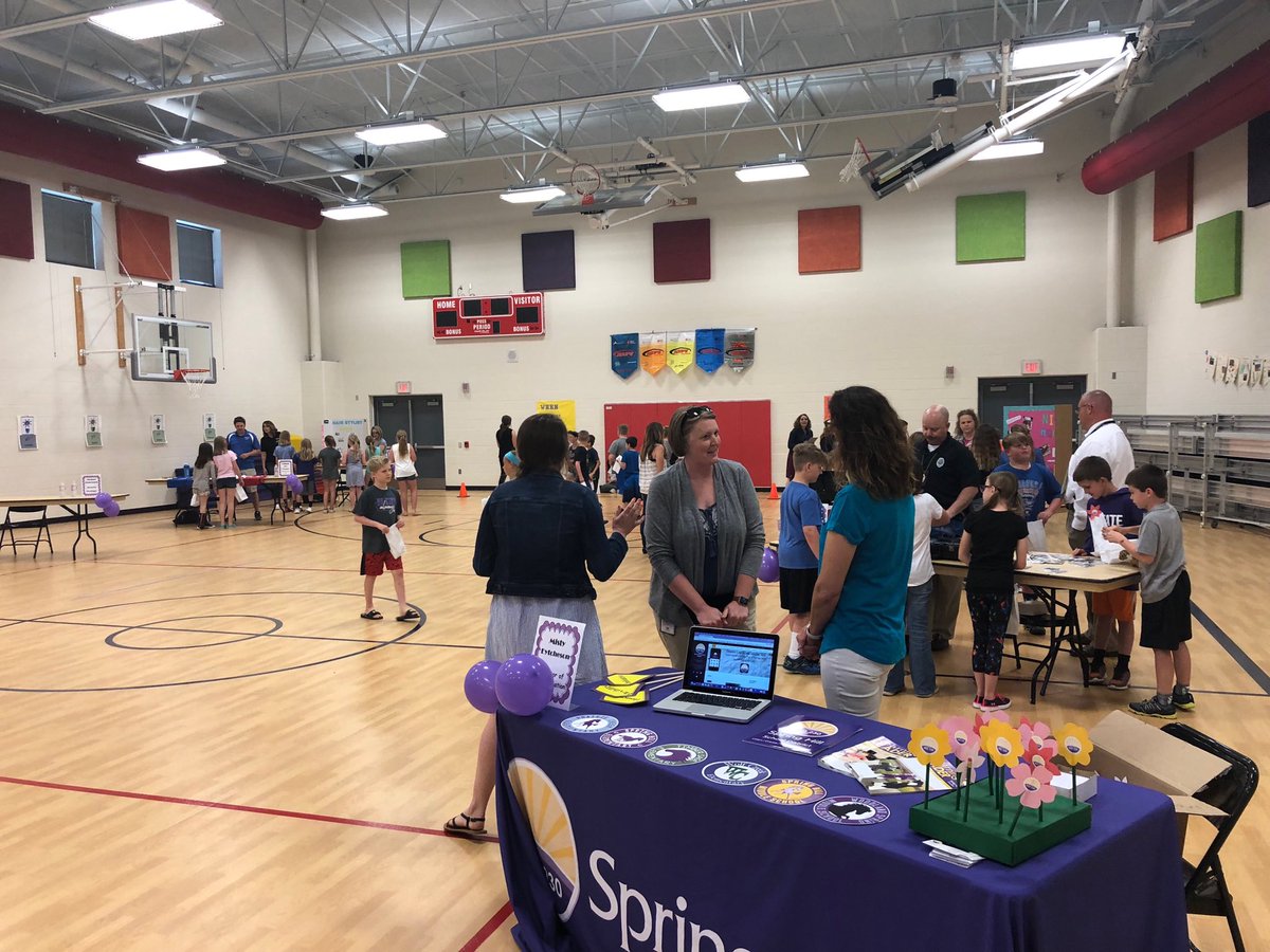 ksuburke's tweet image. Career fair at WCES @SHSchools #lotsofquestions