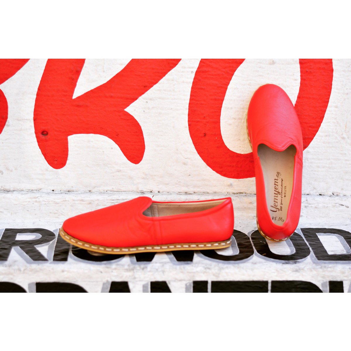 yemyemus's tweet photo. Cherry Leather for Women ! #ruya #yemyem #handmade #leather #shoes #sanfrancisco #california #kickstarter https://t.co/zDgVw6M04t