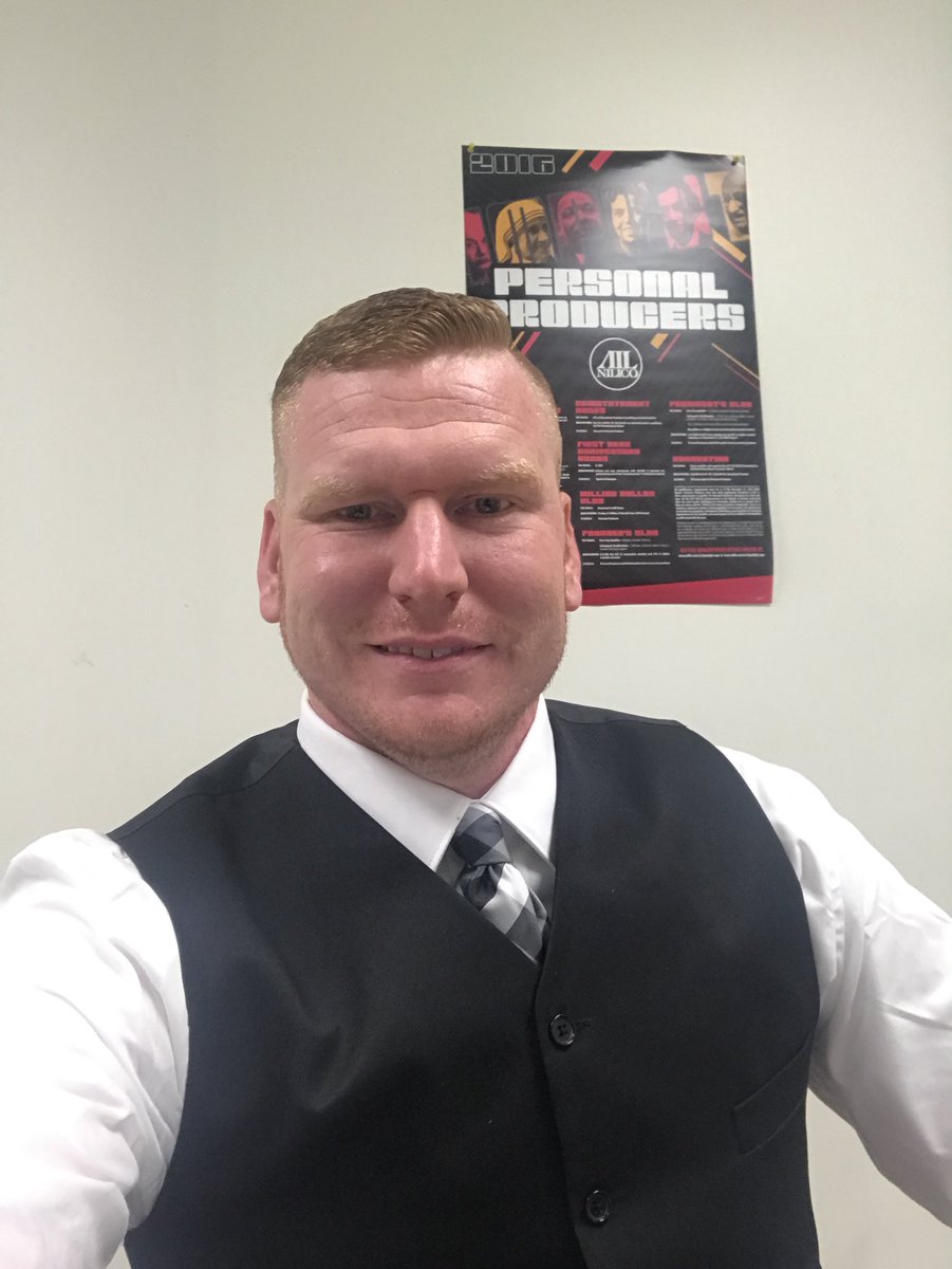 adaniel1432's tweet photo. New job and loving it https://t.co/y99tyTCxud