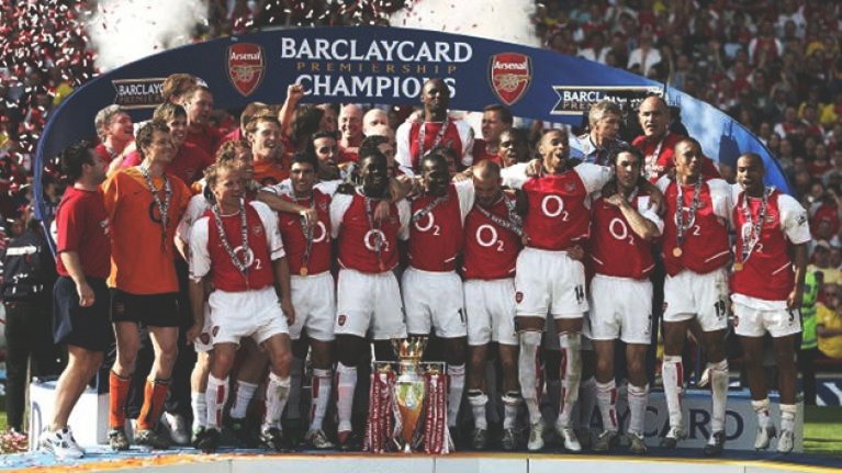 Footballalbum's tweet photo. .                 Man City   Arsenal

Points            100            90
Wins                32            26
Draws               4             12
Losses              2               0
Goals             106            73
GD                 +79           +47 https://t.co/71Y6EP5KqO