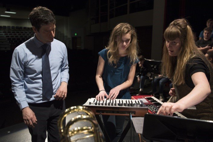 GiveANote's tweet photo. Camas High School’s Ethan Chessin won a Give A Note Foundation Music Education Innovator Award for his program, The Business of Music. https://t.co/Q3VXMzHOkQ https://t.co/UNOeQIWNHS