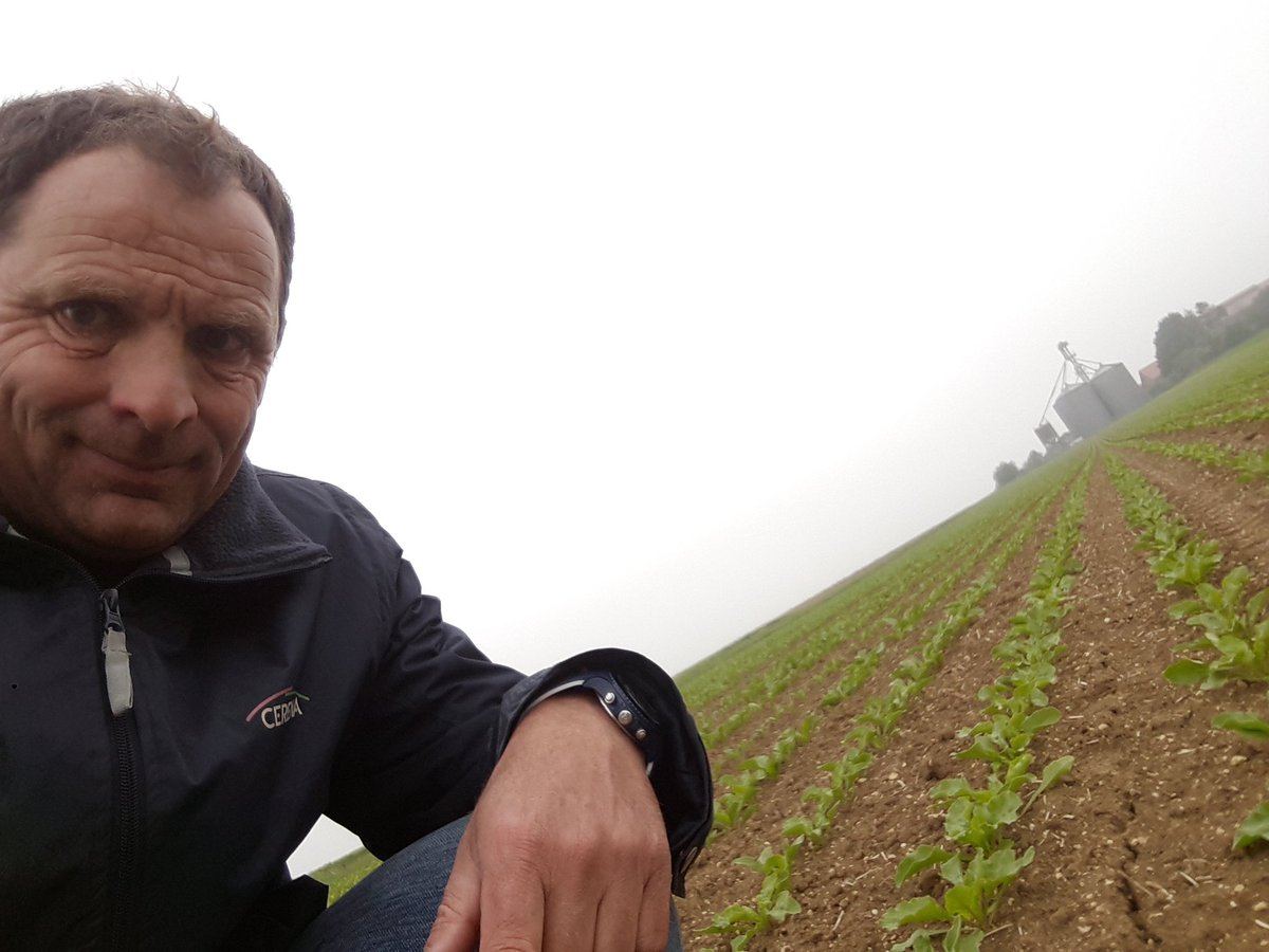 GuyotVincent02's tweet photo. #SansMonTelephone, je ne pourrai vous expliquer mon métier, ma passion, mon #Agriculture . Merci à TOUS pour vos retours et encouragements. Les échanges nous grandissent. Cultivons et Communiquons l'avenir. https://t.co/TGRutfTvVQ