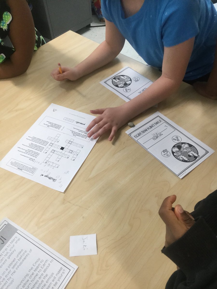 WsesLearner's tweet photo. Who will be the first to escape from the Queen? Reading Review Escape from Planet Emoji. #tlapWestside
@MCale2012 @rbailey_ronald @tonibbrown #WestsideBestside @LoudColleen https://t.co/mMZUS0aHYV