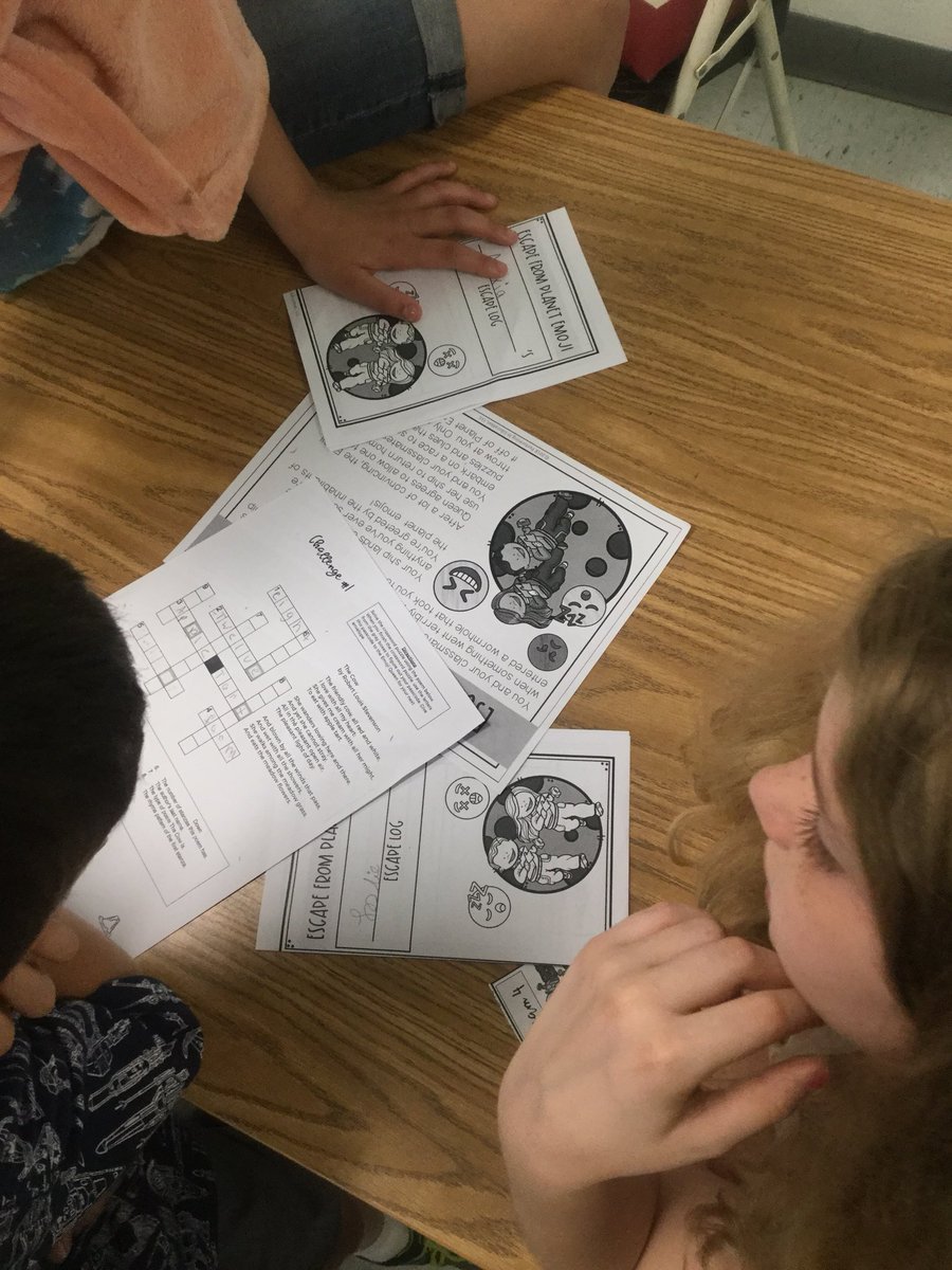WsesLearner's tweet photo. Who will be the first to escape from the Queen? Reading Review Escape from Planet Emoji. #tlapWestside
@MCale2012 @rbailey_ronald @tonibbrown #WestsideBestside @LoudColleen https://t.co/mMZUS0aHYV