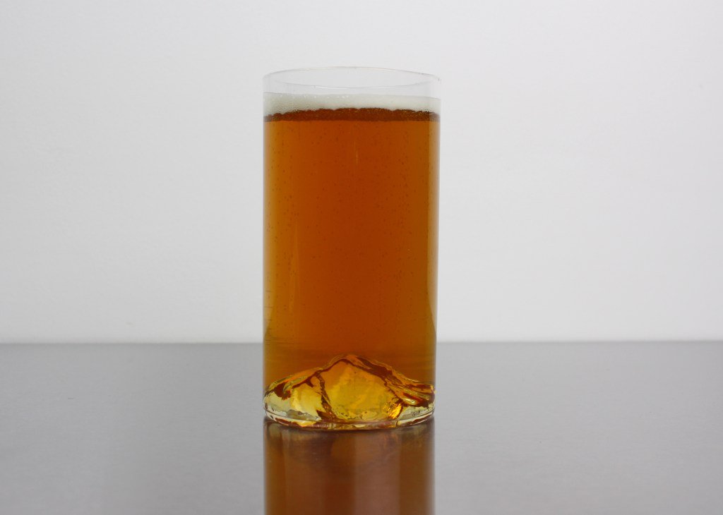 Longs Peak beer glasses available on Kickstarter #milehighbeer <a href="/fluxstudiollc/">Flux Studio LLC</a> milehighbeer.com/longs-peak-bee…