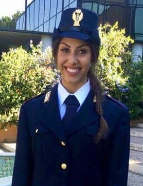 poliziadistato's tweet photo. Ai #CampionatiEuropei 2018 di #taekwondo appena conclusi a Kazan (Russia) la campionessa delle #Fiammeoro #DanielaRotolo sale sul terzo gradino del podio e si mette al collo una splendida medaglia di bronzo nella categoria 67 kg https://t.co/qsS3pqZdSr