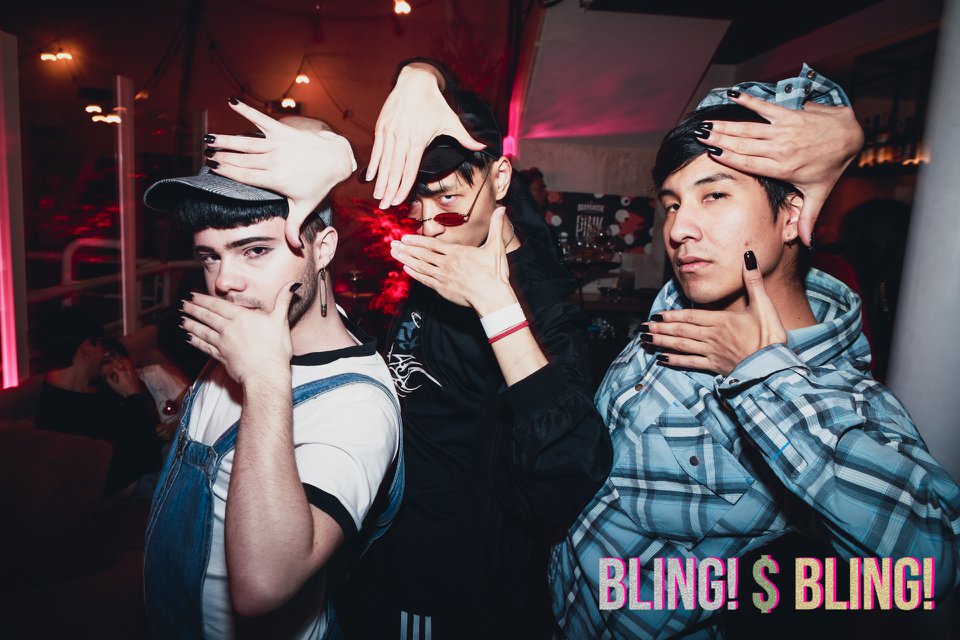 agusgcascales's tweet photo. Así fue Pynk Bling! el viernes en Madrid. Con @kingjedet_ como DJ invitadx, y visitas de lujo, como la de #Putochinomaricón. #rnbling #thinkpynk https://t.co/0vOySrPQ3B https://t.co/gi3kwDYaxe