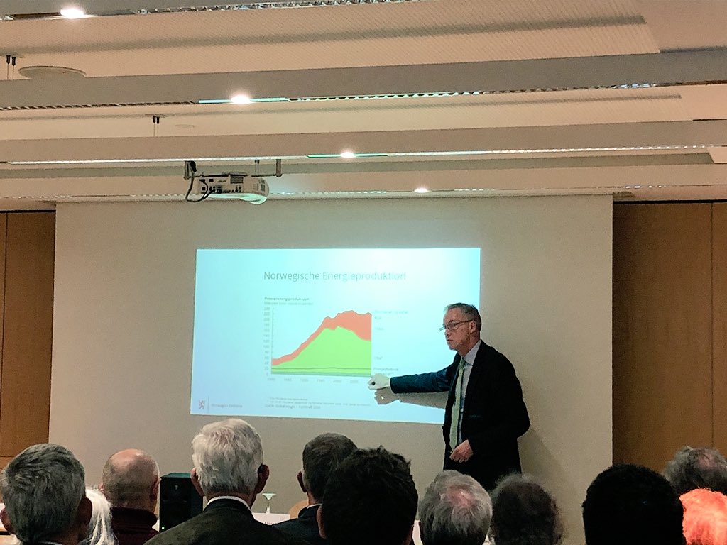 Interesting keynote from the Norwegian ambassador in Germany about #Norway as an #energy producer.