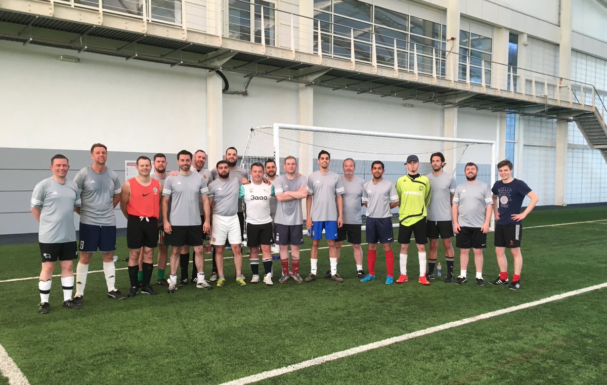 Else_Solicitors's tweet photo. Else #DreamTeam #winning at #halftime @StGeorgesPark https://t.co/4SJbYxhy3o