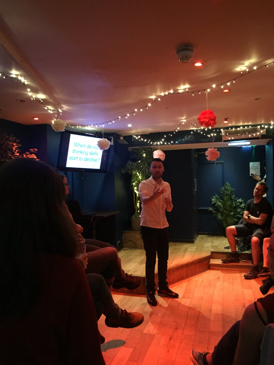 KirbyCaoimhe's tweet photo. Edinburghs @pintofscience #beautifulmind events have kicked off with the fantastic @AlanJohnGow from @HeriotWattUni #ageing #fromcognitiontocells #pintofscience2018 https://t.co/vLj6dSBfZR