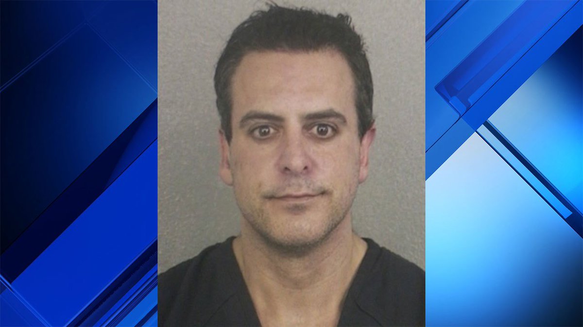 Accused of murder, Weston doctor lured father to his home, deputies say bit.ly/2rI5nbG https://t.co/D6ZdrNvvsR