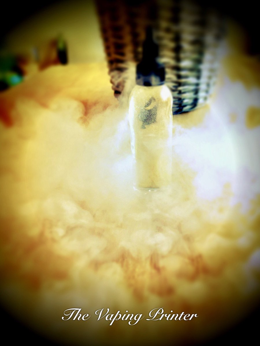 VapingPrinter's tweet image. Just mixed up some Summery Custard, - Blueberry, Kiwi Strawberry, Apple Candy, Double Apple, Inawera Custard, Capella V1, Inawera Biscuit, New York Cheesecake, Buttercream. Needs steeping but it’s got potential! Yummy #vapefam #eliquid