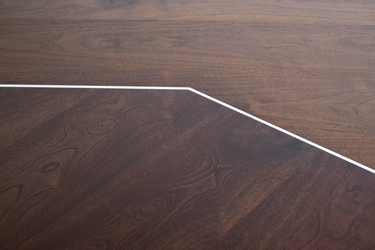 mshivelydesign's tweet photo. New series of walnut table tops coming soon!

#furnituredesign #furniturebuilders #woodworking #walnut #marble #interiordesign https://t.co/rfVRuZLrGd