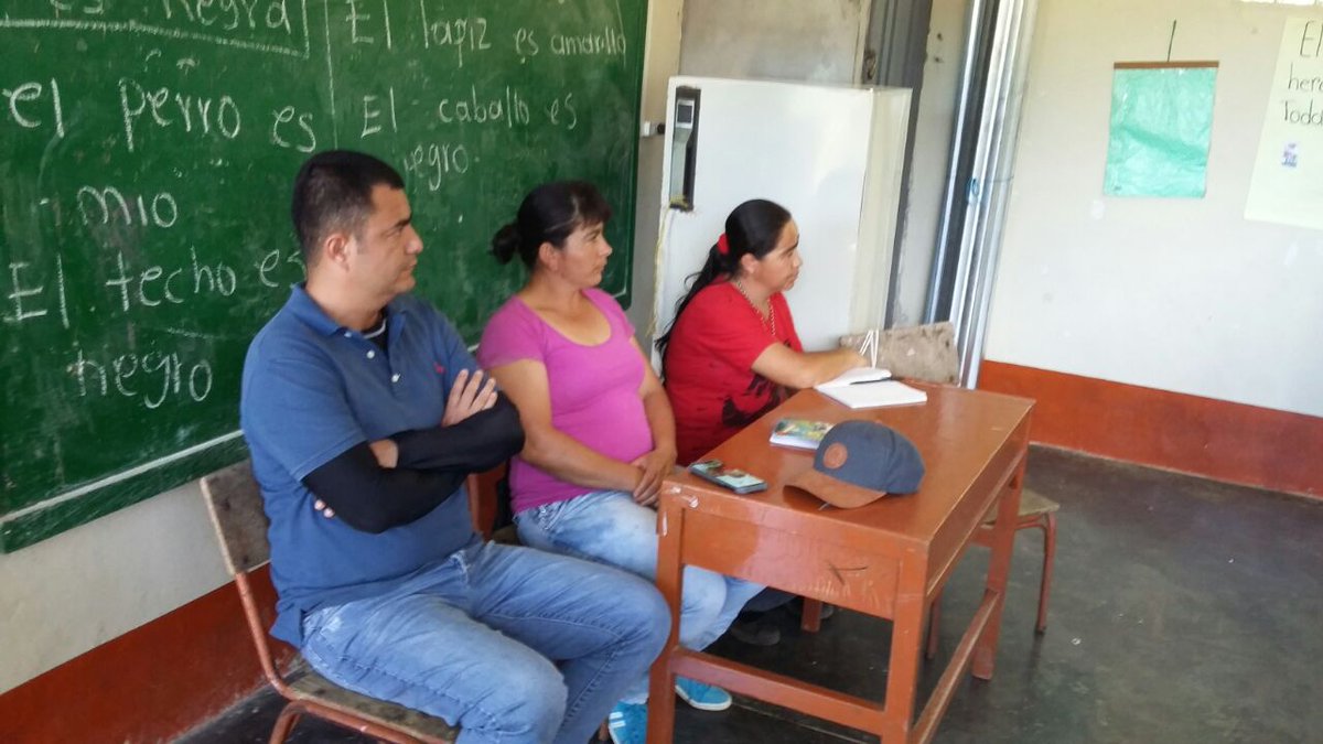 JohanAlcalde's tweet photo. Compartiendo con la Junta de Acción Comunal de la vereda Media Cuesta, presencia y compromiso en el territorio #CocornáFlorece https://t.co/G3htwE0pFz