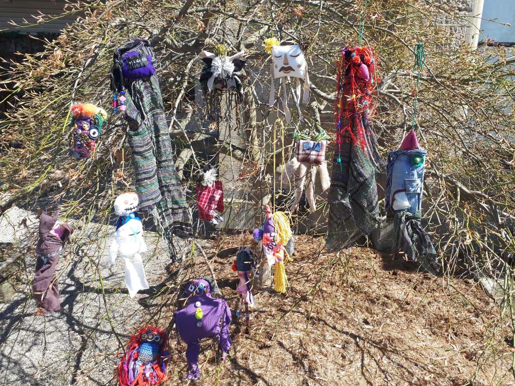 Create a Creature with Quinn Oberlein thewillowcommunitysupportservices.com/2018/05/14/cre…