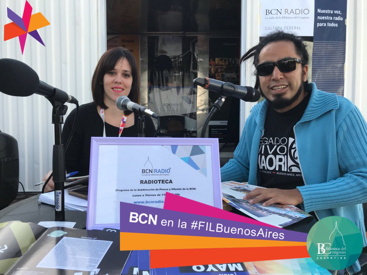 BCNArgentina's tweet photo. 📻#Ahora EN VIVO desde la @ferialibro #Radioteca por @BCNRadio, último día en el #StandBCN
#BCNenlaFIL #FILBuenosAires https://t.co/PZzriIJwRc