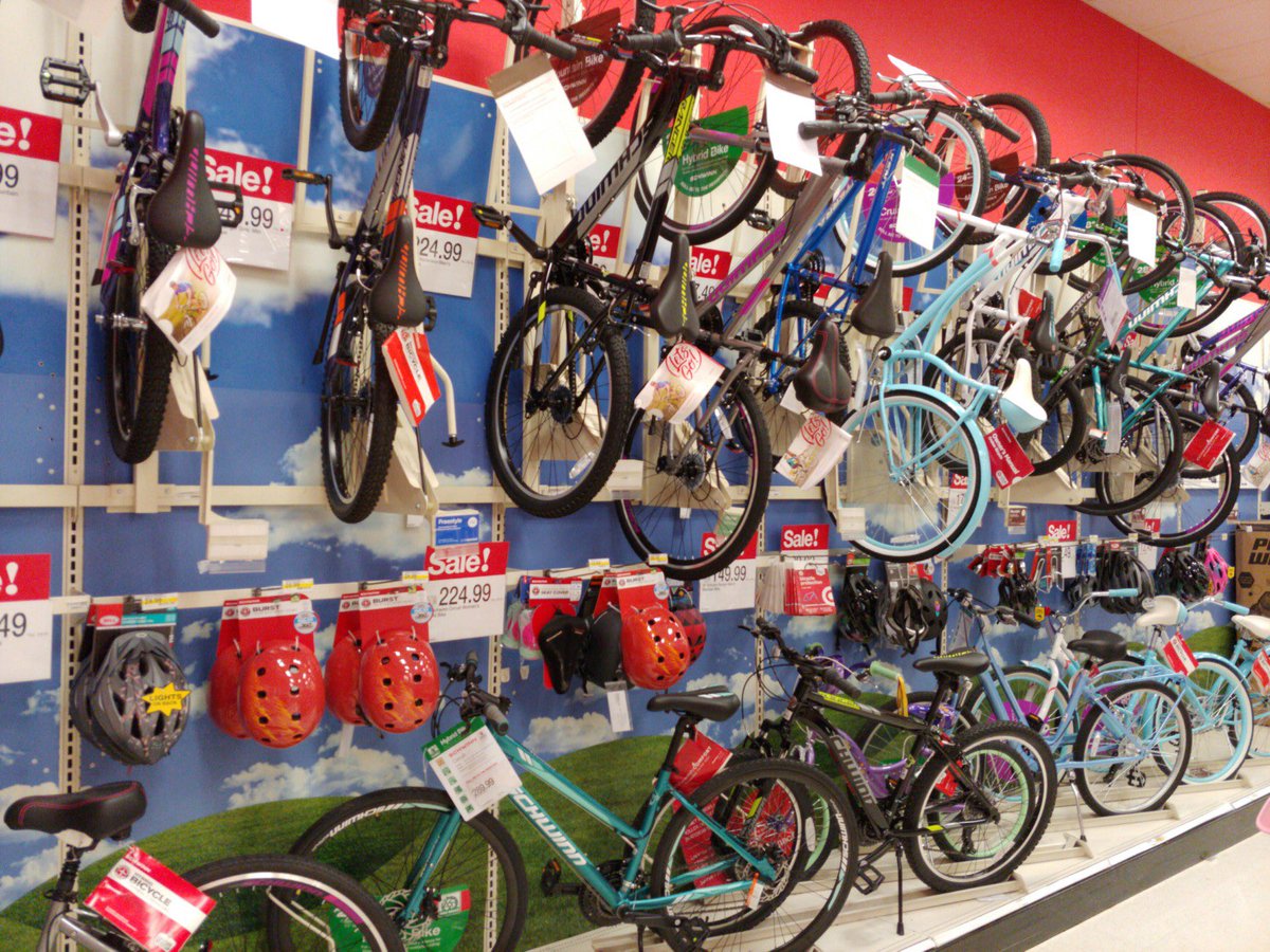 Ahayyess's tweet photo. Time for a new bike??? Edgewater has got you covered!!! #bikes #salesforce https://t.co/fz9sn2f5im