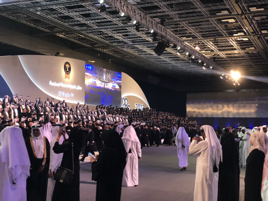 N_Alhijji's tweet photo. سعيد اليوم اني احضر حفل تخريج اخواني طلاب #كلية_المجتمع الدفعة السابعة، وافتخر اني في يوماً ما كنت طالب في هذه الكلية و تخرجت منها بدرجة البكالوريوس الدفعة الاولى ولله الحمد. الف مبروك لجميع الخريجين و الخريجات والله يوفقكم في خدمة دينكم ووطنكم 💛

#CCQGrad18 https://t.co/0aHw9KKfMF