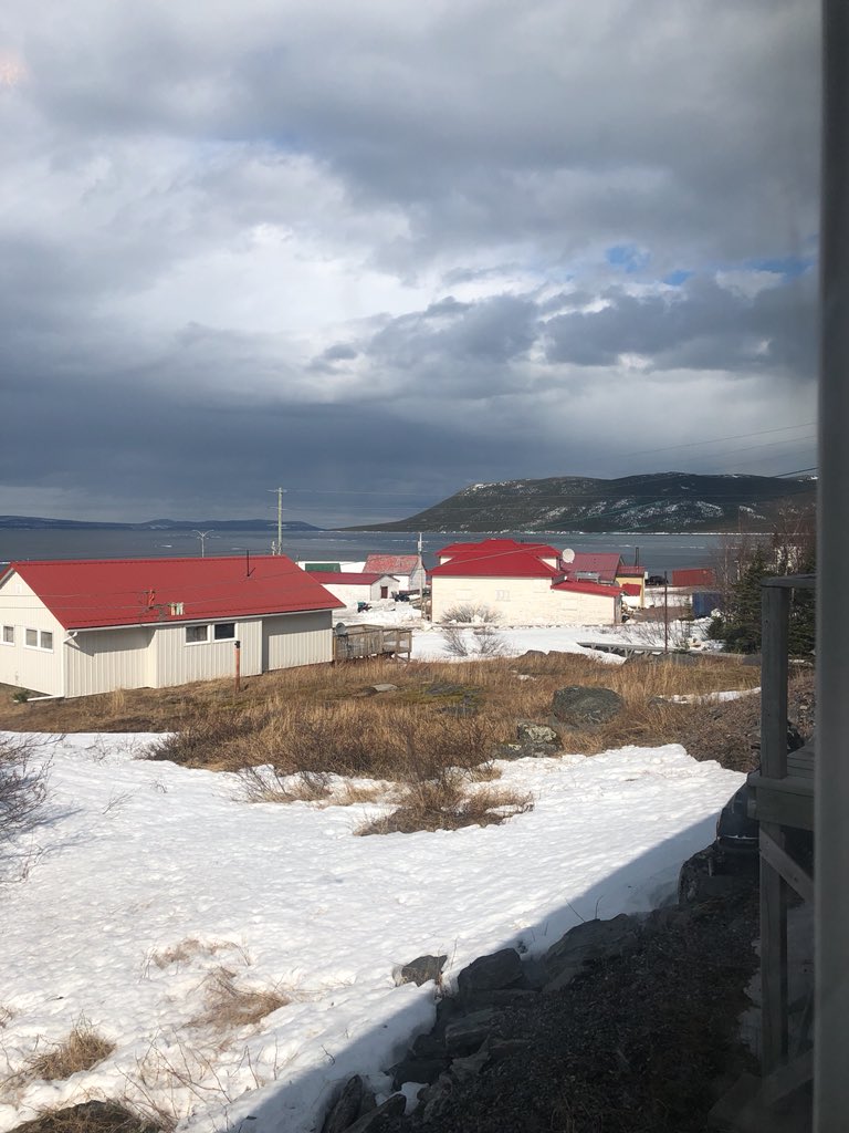 OceanShiwak's tweet photo. @airborealis what are you doing? Fly me to Nain now lol https://t.co/jf7zaAD1lY