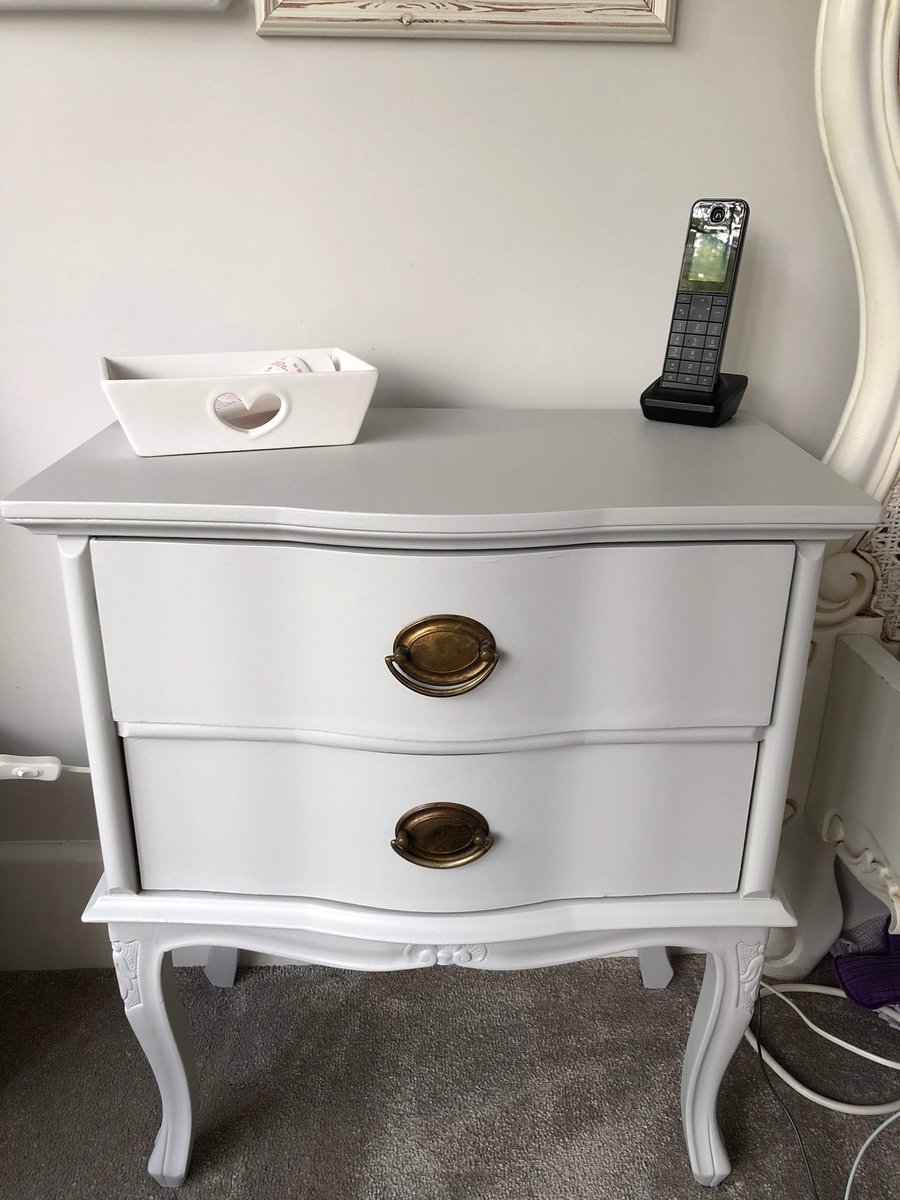 lovedbylottie's tweet photo. Cherylโs bedside tables were warped and bubbled after years of use.
I even surprised myself when I managed to sand the warped wood to smooth and useable again! A fabulous refresh and re-lease of life! ๐๐๐จ#wilmslow #lovepaint #RecycleReuseRelove https://t.co/eQve2JJGgU