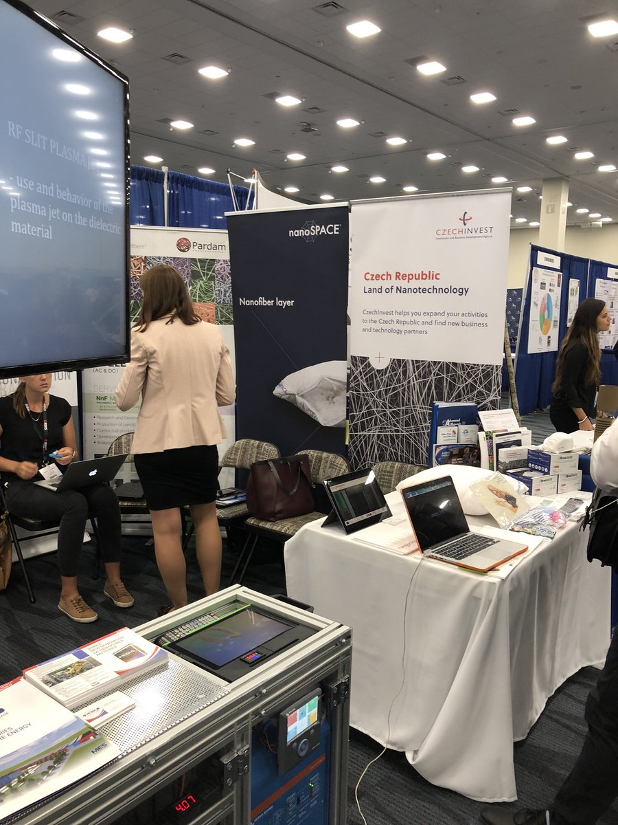ceskojenano's tweet photo. Veletrh #TechConnect2018 v USA právě začal. Jsme tu #czechisnano ✌️🇨🇿🇺🇸 https://t.co/vIEbGFnf8b