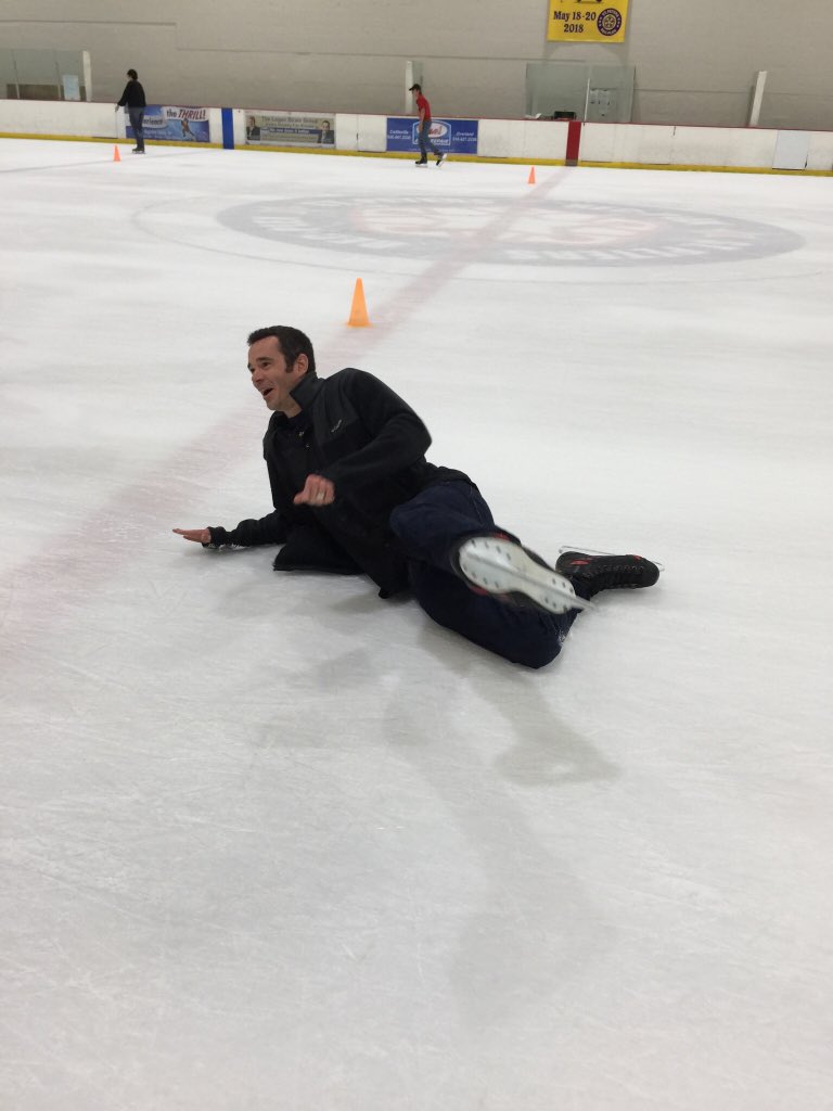 mocarolynbarnes's tweet photo. Caught Mr. Manhart βsliding into summer.β #stcjrhigh #stpetersrecplex #8thgradefieldtrip https://t.co/T4kN7ZLf4b