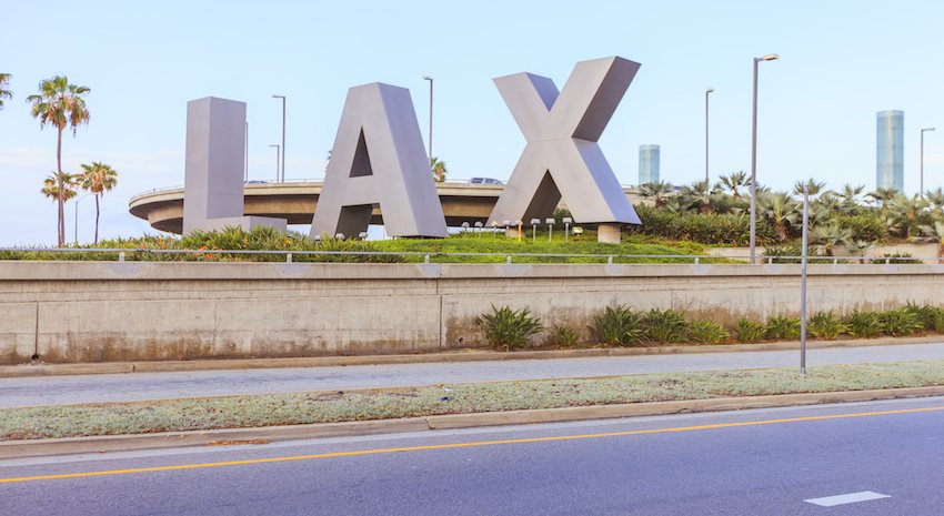 GTmag's tweet image. This #privateterminal at #LAX provides direct-to-aircraft boarding. #globility globaltravelerusa.com/waldorf-astori…