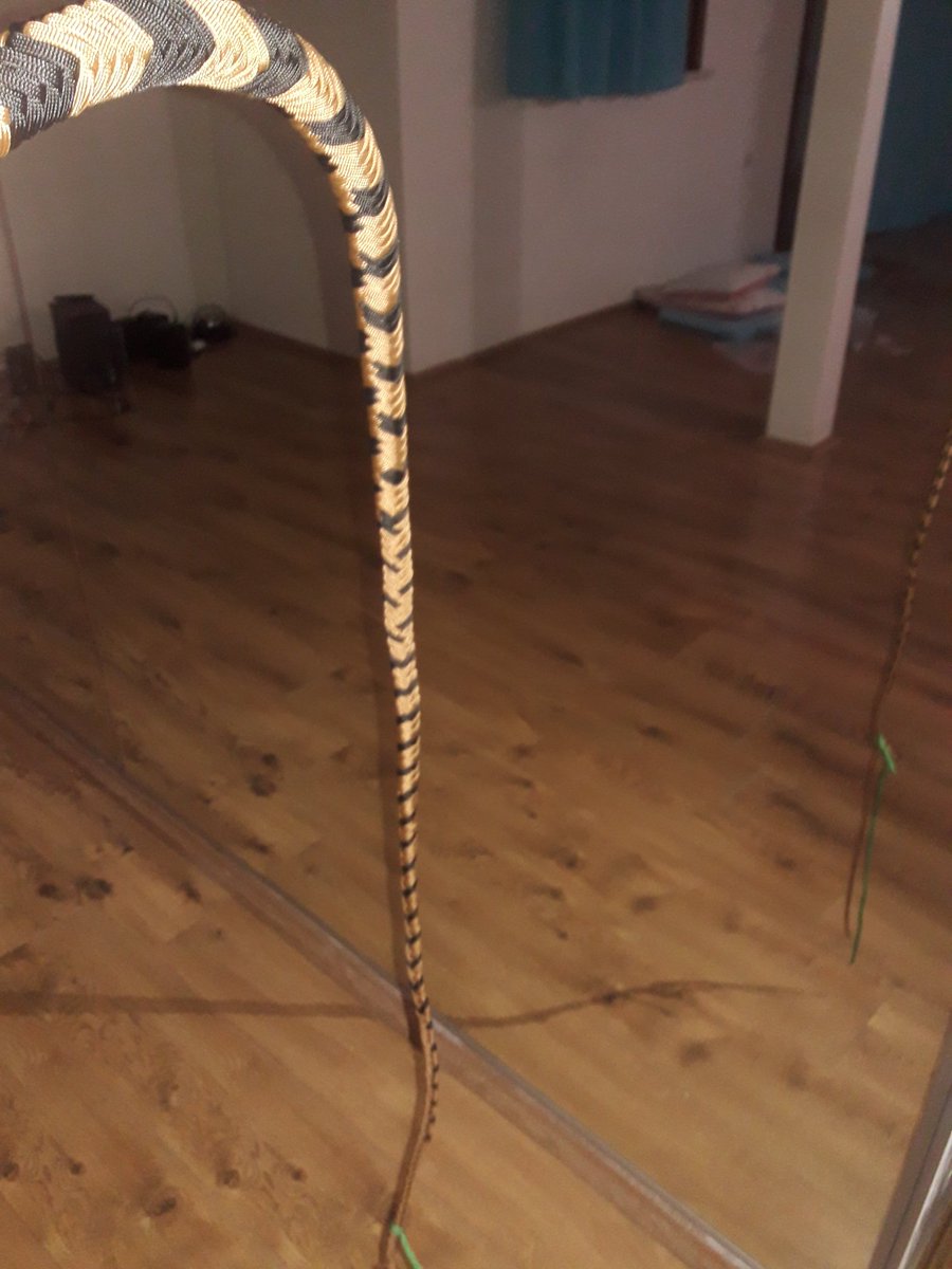 Diy_Project_'s tweet photo. Merhaba dün itibariyle bu güzelliğin imalatını tamamladım. Yaklaşık 6 saatimi aldı ve toplam maliyeti 55 tl .Daha öncede yazdığım gibi tahmin ettiğimden zor ama zevkli bir süreç oldu. https://t.co/K0X0ZMSKPY
